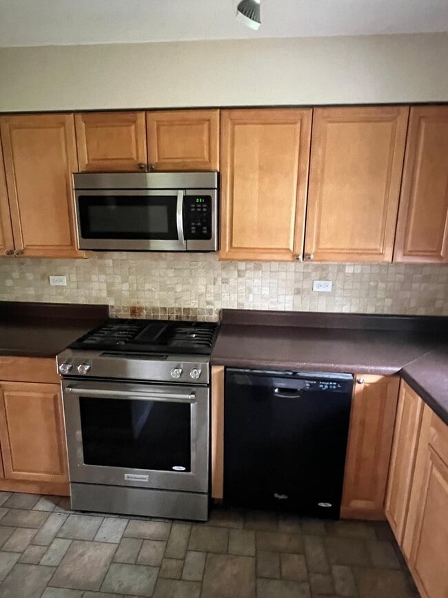 Photo - 6536 Ridge Rd