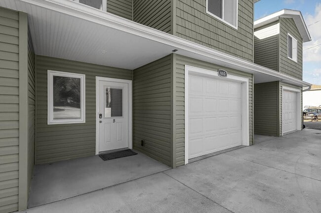Photo - 2320 Stonington Wy