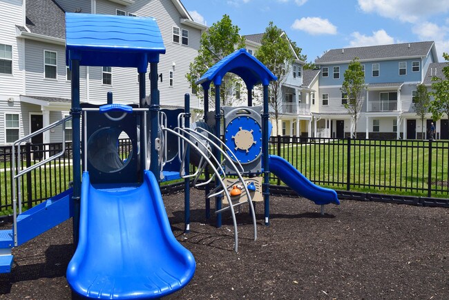 Photo - Willow Pond Village