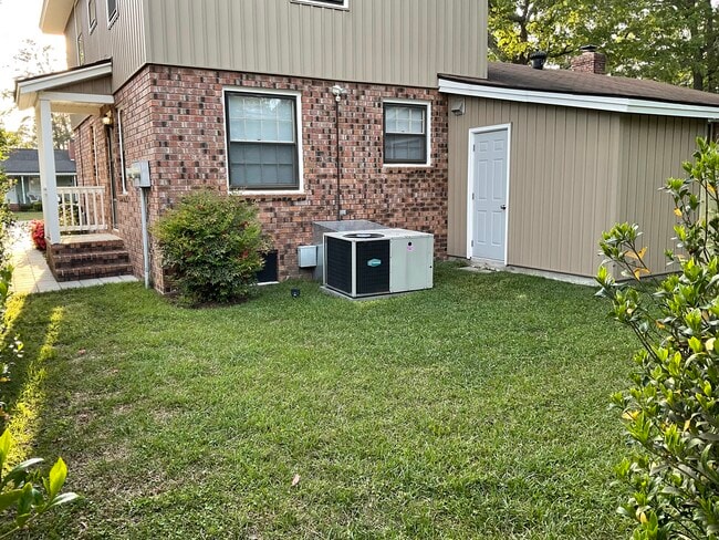 Photo - 612 Garland Dr