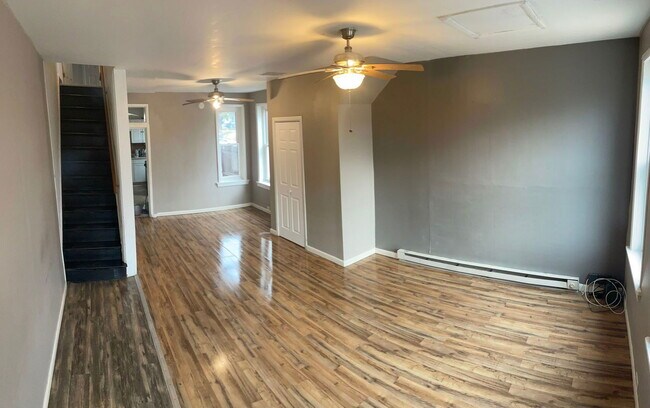 Photo - 855 Lancaster Ave