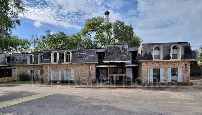 Building Photo - 851 Bert Rd Rental