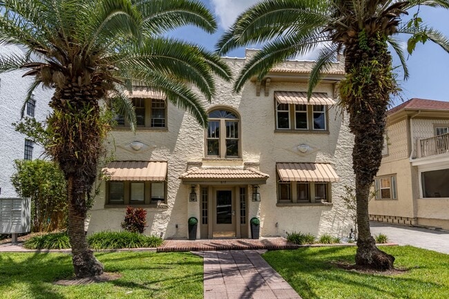 1/1 condo near Lake Eola - 1/1 condo near Lake Eola Unit 5