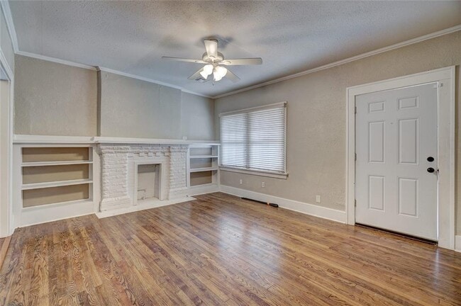 Photo - 3711 N Military Ave