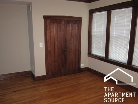 Photo - 3515 W Argyle St Unit 3