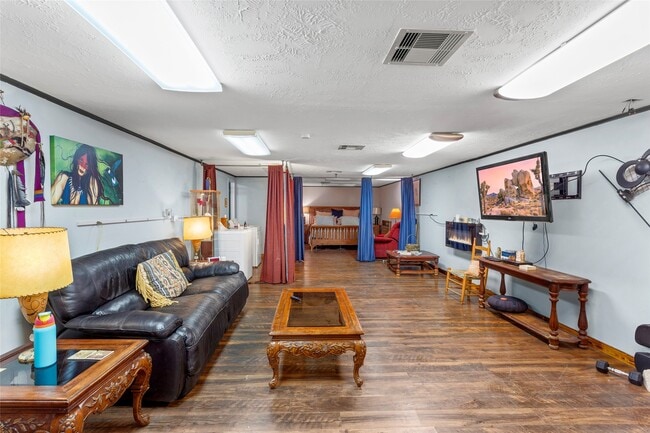 Photo - 200 Motel Dr.