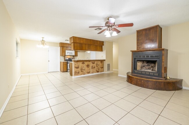 Photo - 4910 Redfish Reef Dr