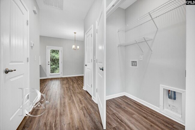 Photo - 183 Northwood St