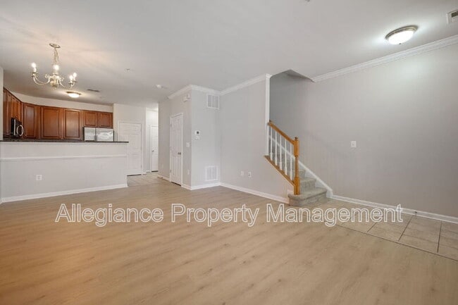 Photo - 15555 John Diskin Cir