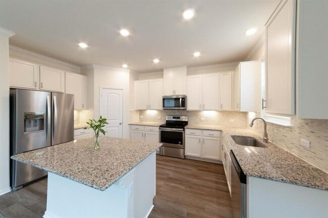 Photo - 803 Sandhill Branch Dr