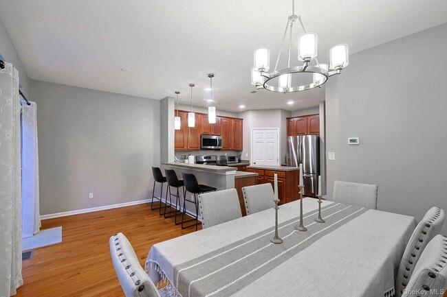 Photo - 53 Barr Ln