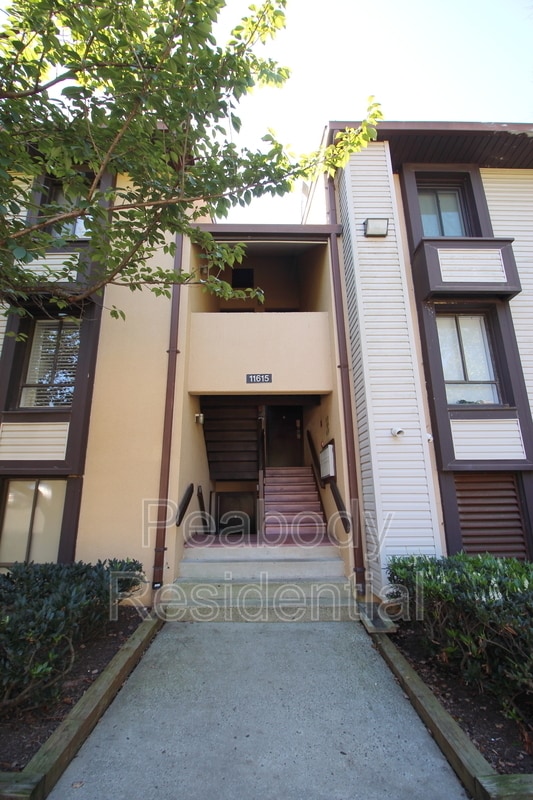 Building Photo - 11615 Stoneview Square Unit #72/2B