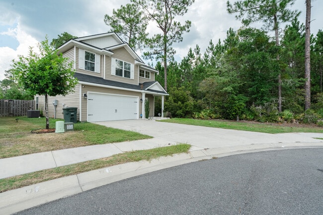 Photo - 152 Centennial Ct