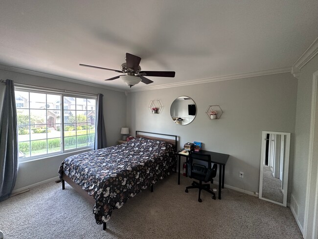 Photo - 2934 Signature Blvd