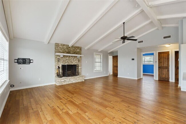 Photo - 2351 Skyline Dr