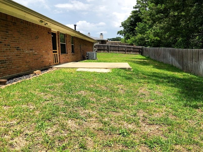Photo - 5866 Palo Pinto Dr