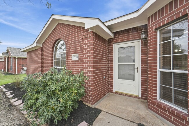 Photo - 15334 Baxter Ave