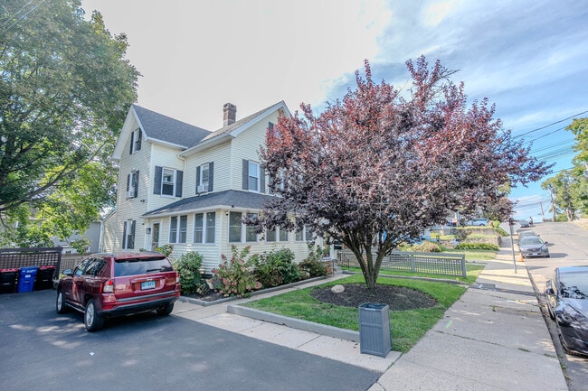 Photo - 37 Quintard Ave Unit 2