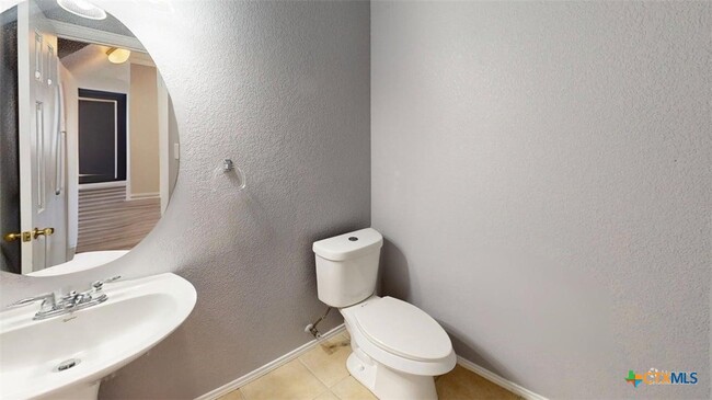 Photo - 701 Black Hills Trail