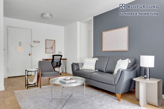 Photo - 245 E 40th St Unit FL16-ID40