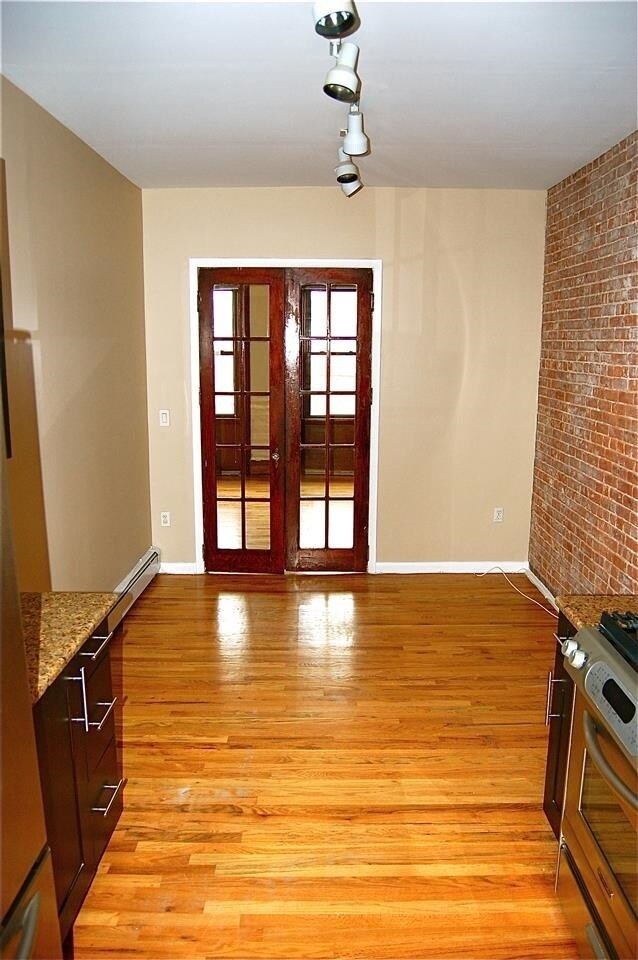 Photo - 816 Willow Ave Unit 5L/4L