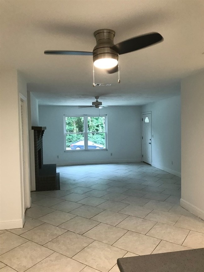 Photo - 1502 Pullen Rd