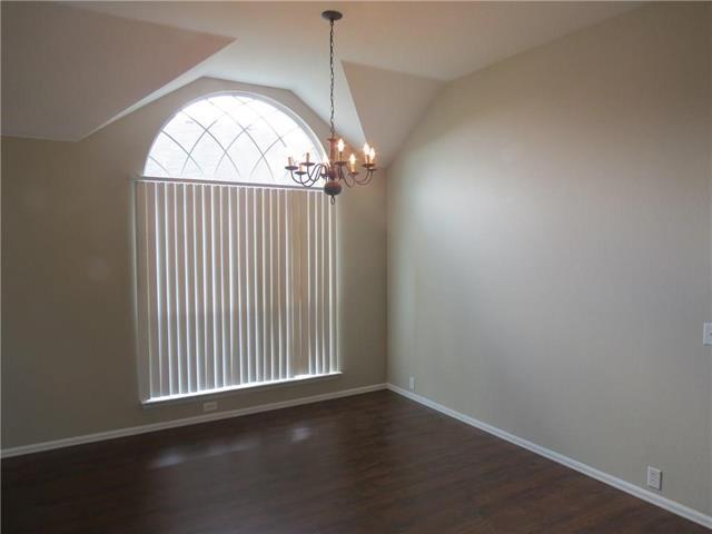 Photo - 633 Blue Sky Dr