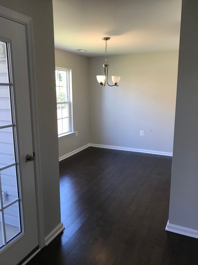 Comida - 6425 Richmond Hwy Unidad 103