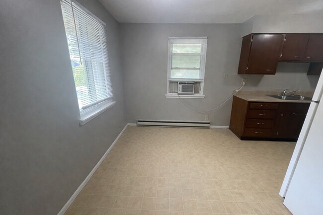 Photo - 1328 N 15th St Unit 4