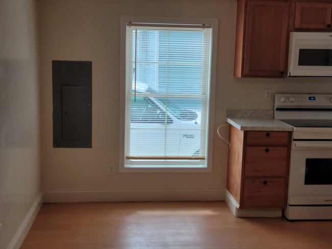 Photo - 716 N Houston Lake Blvd