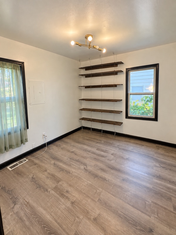Photo - 22413 Cushing Ave