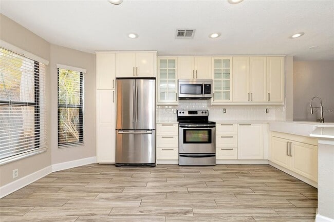Photo - 7711 Sugar Bend Dr