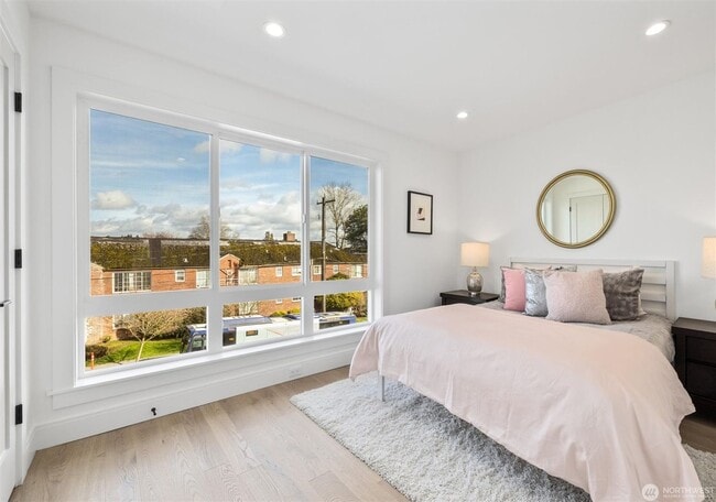 Photo - Brand new 2 bedroom with luxury finishes i... Townhome