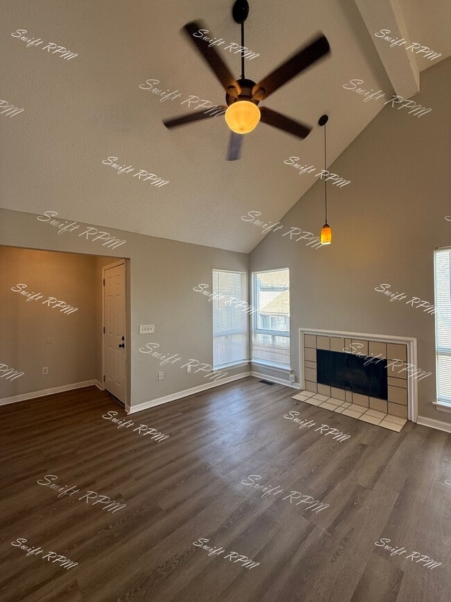 Photo - 8955 Hauser St