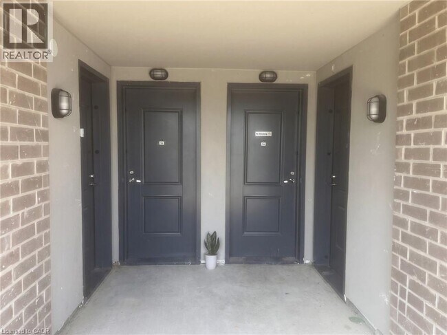 Photo - 370 Fisher Mills Rd