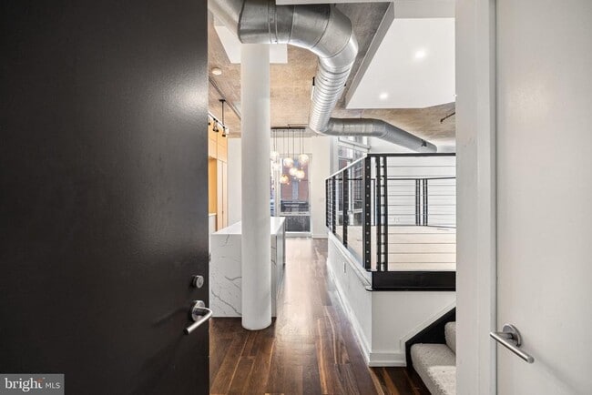 1515 15th St NW Unit 201