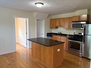 Building Photo - 88 N Main St Unit 3 Rental