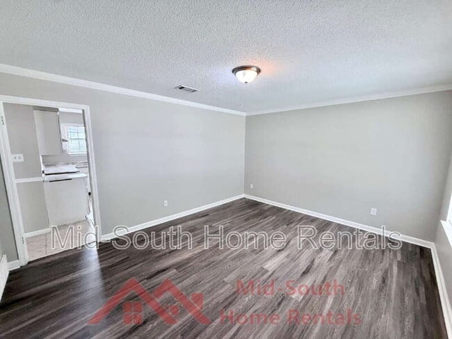 Photo - 2587 Wellons Ave