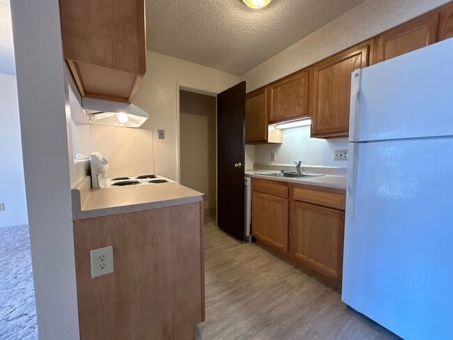 Photo - Oak View Apartments