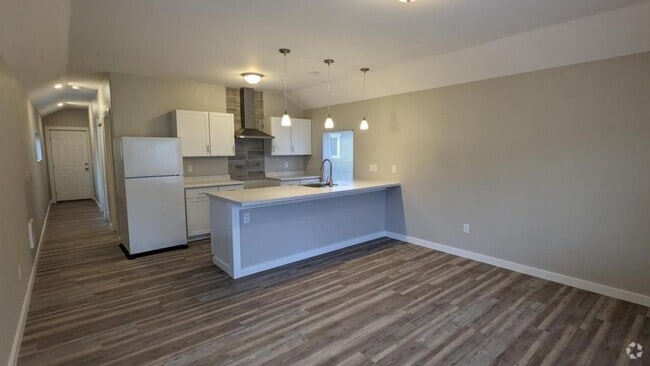 Building Photo - 3973 Hayesville Dr NE Rental