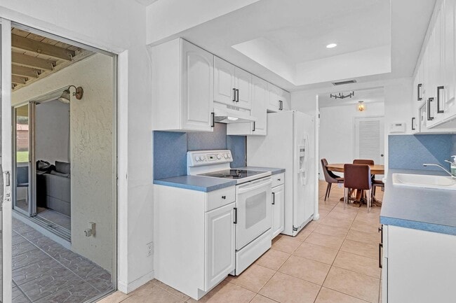 Photo - 313 NW 42nd St