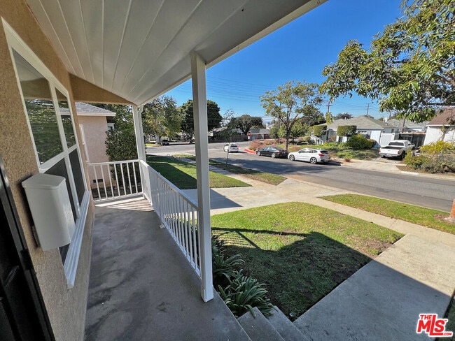 Photo - 10790 Galvin St