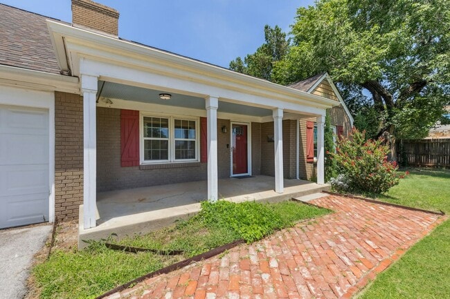 Building Photo - 1101 Glenwood Ave