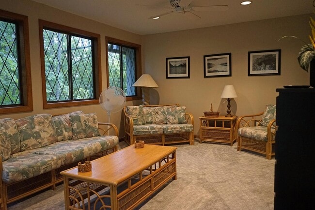 Photo - **WINTER RENTAL** Adorable Chalet - Come S...