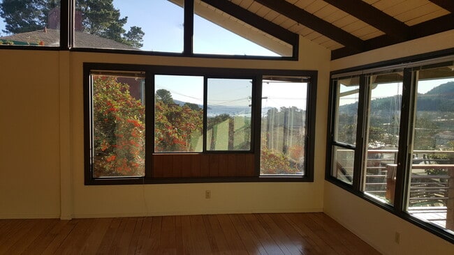 Side window from Livingroom
