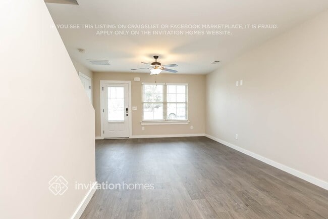 Photo - 208 Emmett Dr