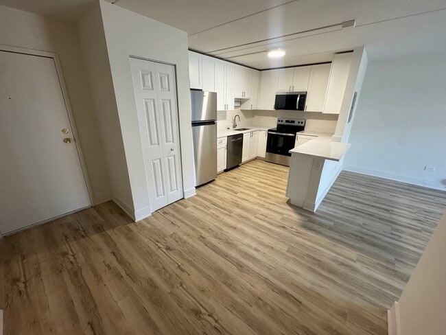 Glenwest Apartments
