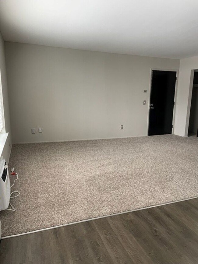 Photo - Kensington Place Apartments