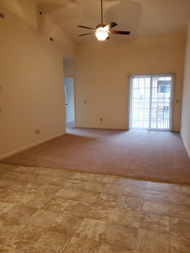 Photo - Eureka On The Park (formerly 5th Street Aprs.