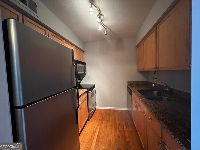 Photo - 1150 Collier Rd NW Unidad C4 Rental